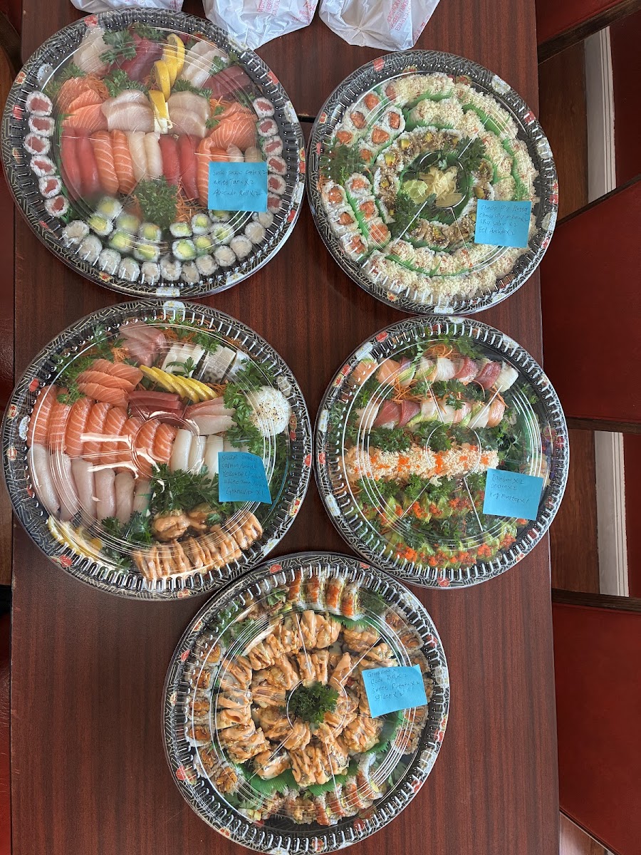 Sushi King Asian Fusion Photos 2